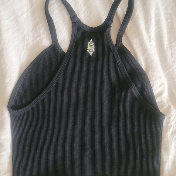 FP Movement Happiness Runs Crop Tank - Picture 5 of 7